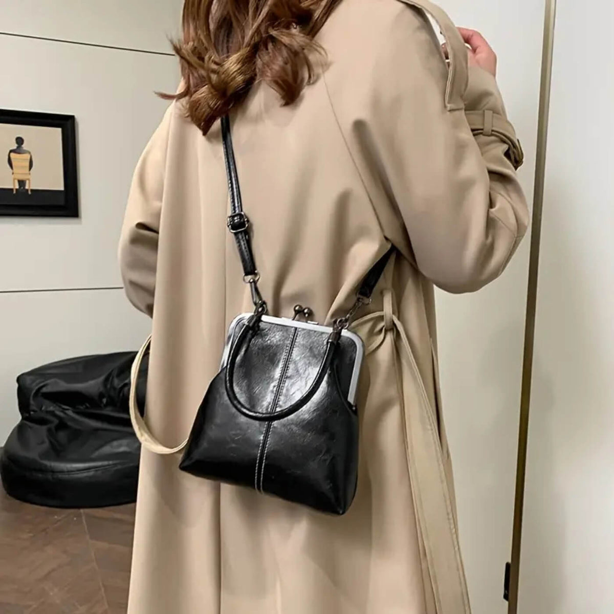 Erika™ | Handtasche mit Bügelverschluss